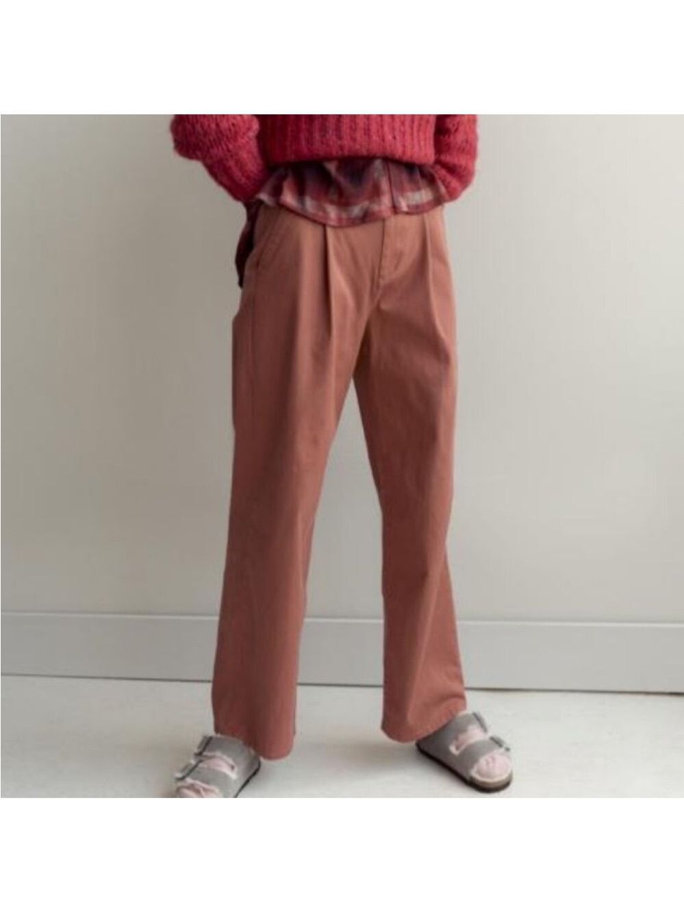 Urban Outfitters BDG Mia Straight Leg Slouch Chino Pant in TerraCotta Sz 0